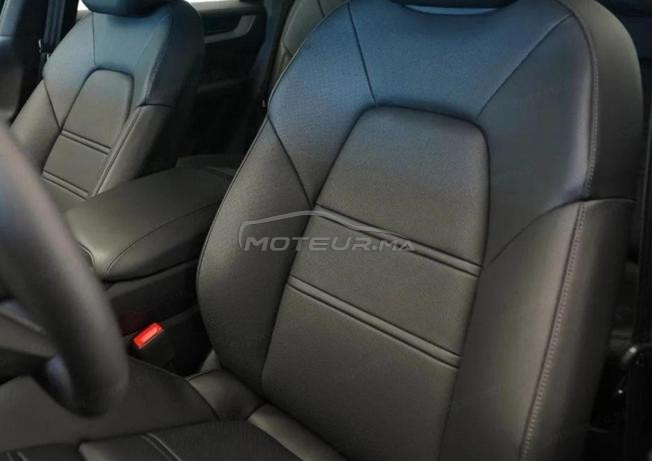 Porsche Cayenne Hybride Automatique 2025 à Rabat
