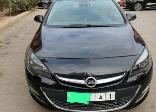 Opel Astra automatique 2016