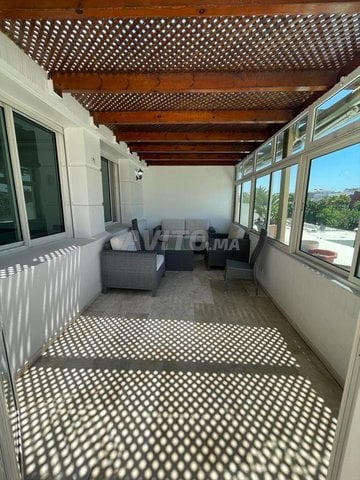 Appartement à louer 250 m² à Rabat
