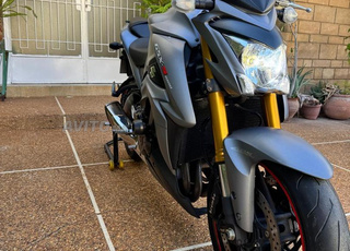 Suzuki GSX S 1000