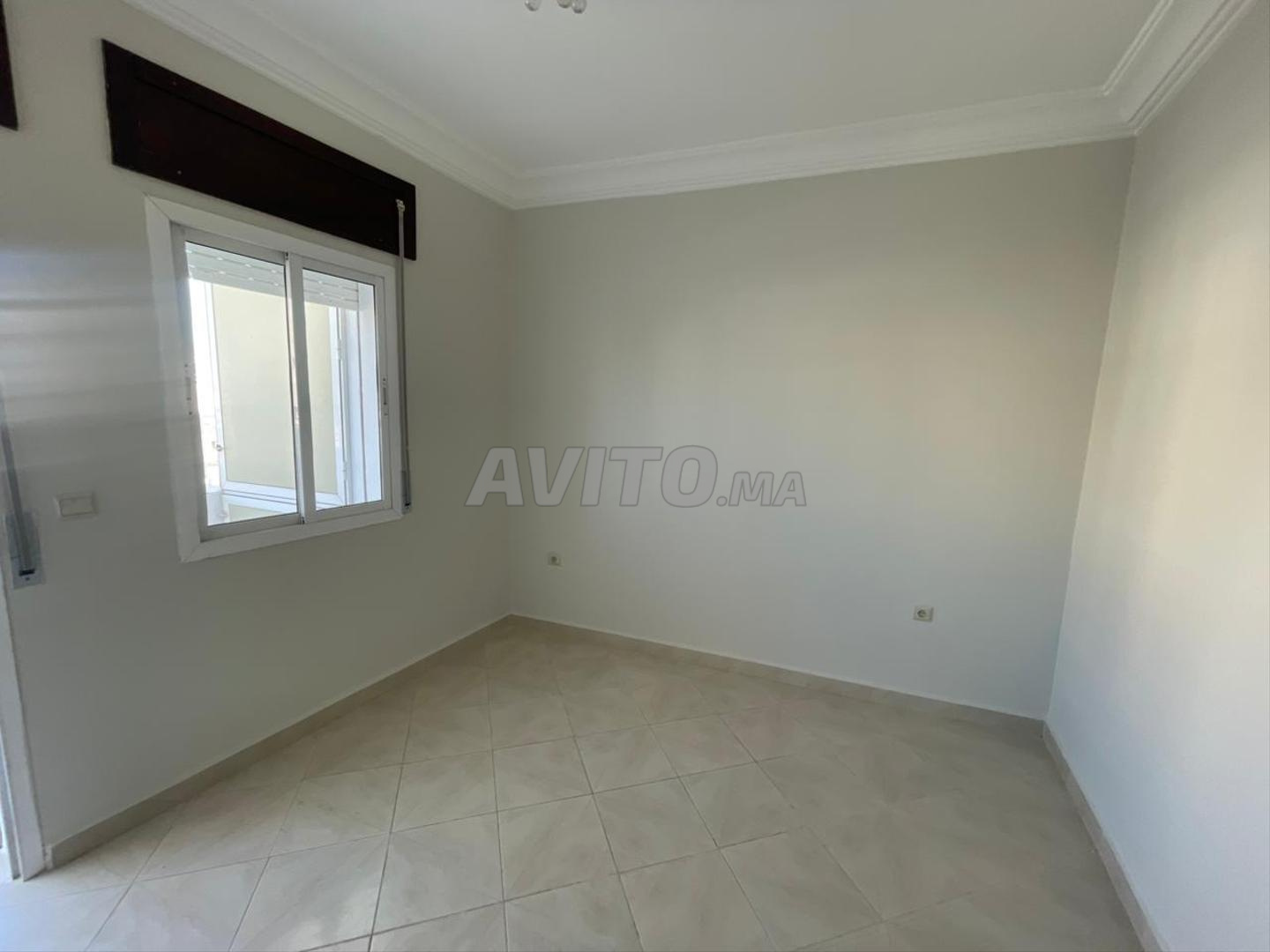 Appartement avec grande terrasse à louer - image 2