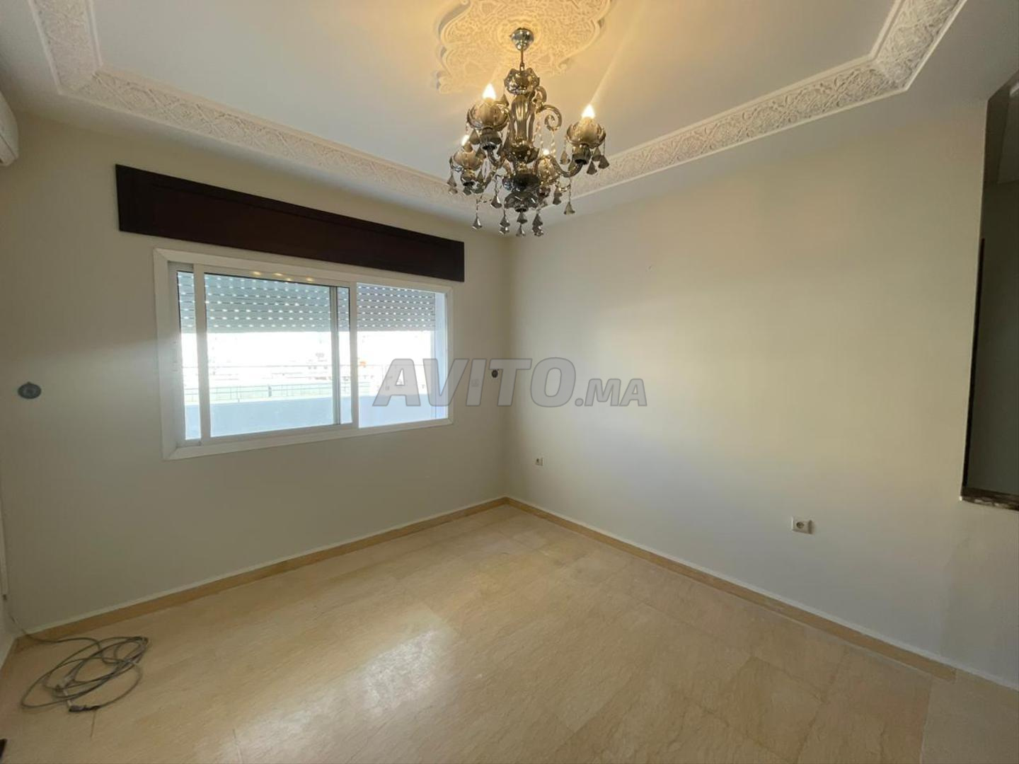 Appartement avec grande terrasse à louer - image 5