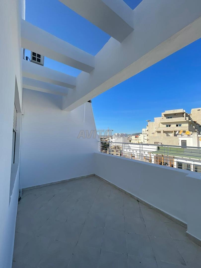 Appartement avec grande terrasse à louer