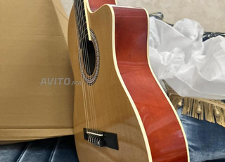 كيتار إليكترو كلاسيك