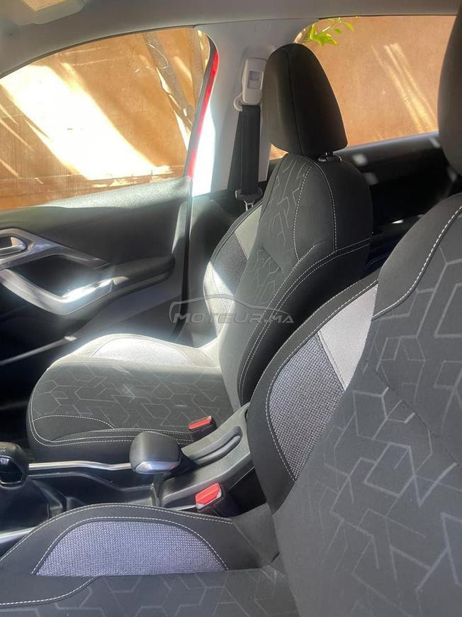 peugeot 2008 modèle 2018