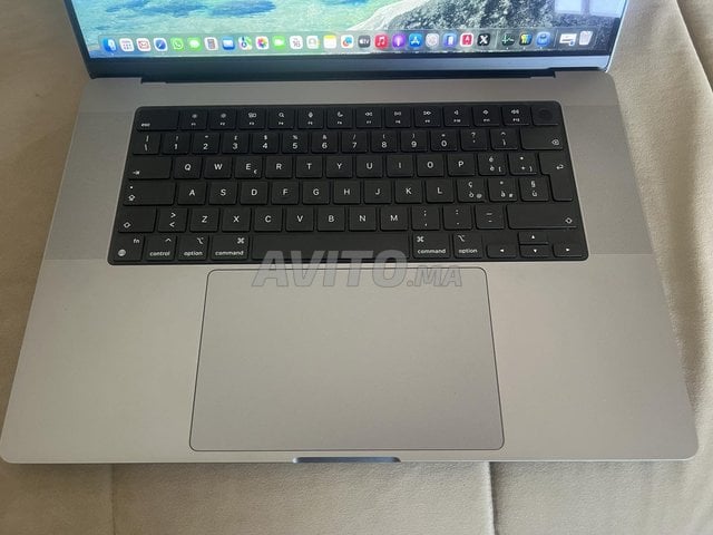 MacBook Pro M1 16 بوصة