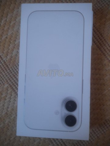 أعرض للبيع ايفون 17 جديد مع عقد