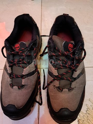 timberland 42 أصلي بحالة جيدة