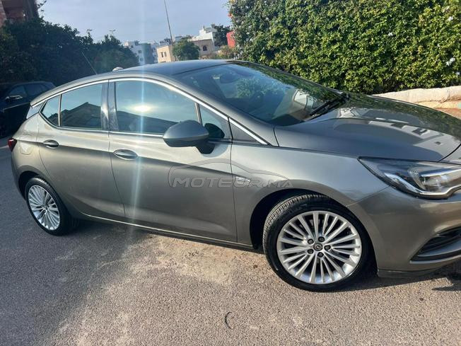 opel Astra model 2017 darba 180 otomatik 3amra 
