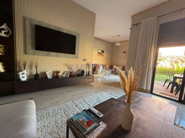 فيلا للبيع 3 غرف نوم مع مسبح Amelkis