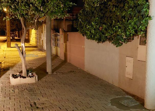 فيلا صغيرة للبيع