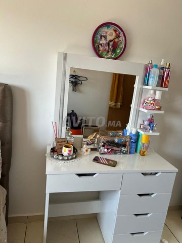 كوافوز مرآة هوليوود