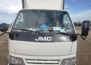 Camion fourgon jmc