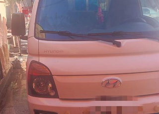 Hyundai H100 Diesel Manuelle 2015 في الدار البيضاء