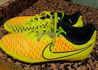 Godas Nike à vendre taille 35