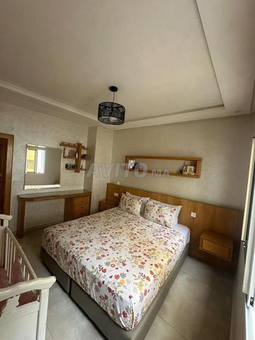 شقة متجاورة 3 غرف صغيرة مساحتها 150 متر مربع للبيع في السلطان.