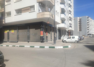 super local commercial en vente 6 rideaux chouka