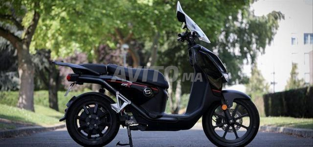 سكوتر كهربائي - CPX Super Soco
