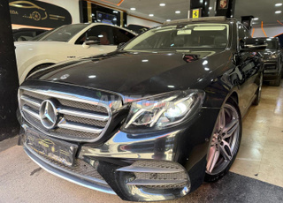 Mercedes-Benz Classe E 220d PACK AMG
