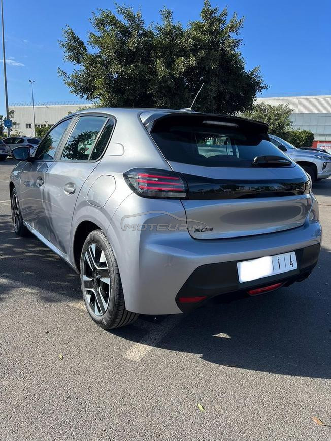 peugeot 208 modele 2024/12