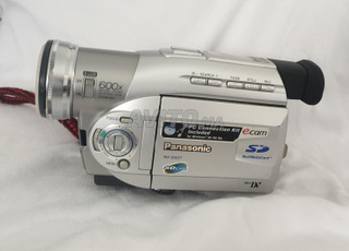 Caméra Vintage Panasonic NV-DS37 e.cam