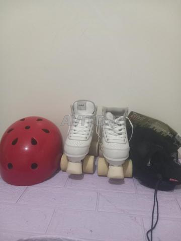 مجموعة بكرة قدم 33 مع خوذة وواقيات