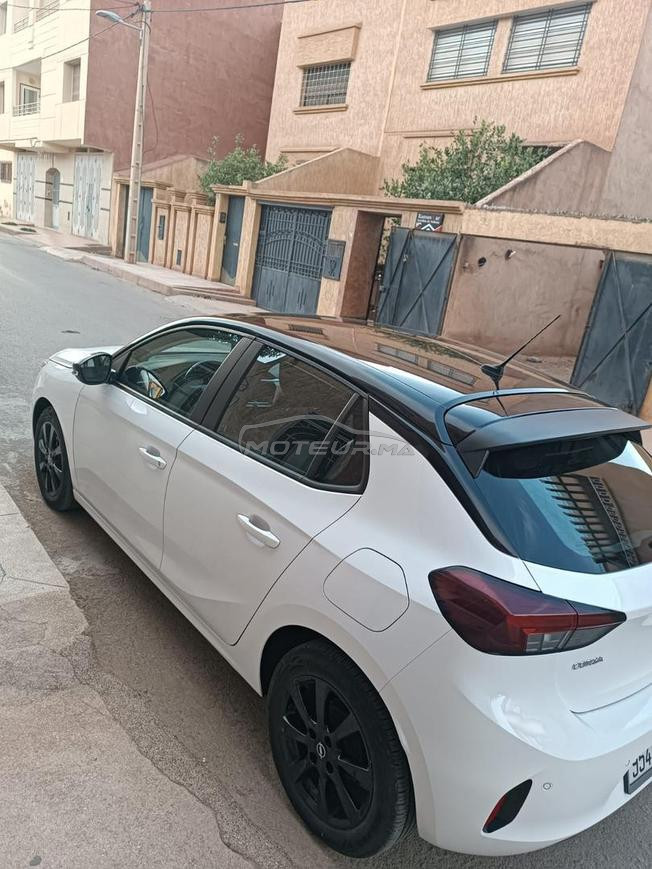 opel corsa essence 