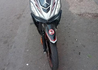 دراجات نارية للبيع