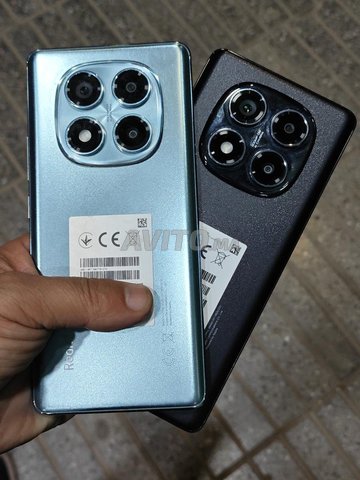 Redmi note 14 pro Noir et vert 8Go/256 new