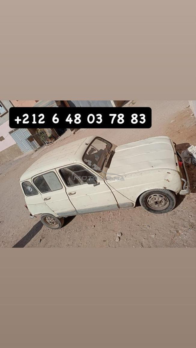 Renault R4  modèle 1988 