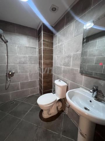 شقة جميلة جدا ذات مستوى عال في الهمرية