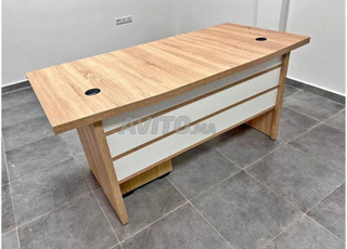 Ensemble De Bureaux Tpudc