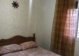 Lit Double en Bois Massif avec Matelas Médical