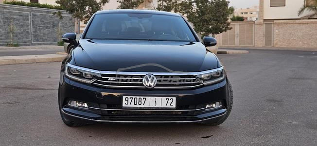 Volkswagen Passat Diesel Automatique 2016 à Agadir