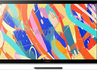 Tablette graphique Wacom Cintiq 24 (édition 2025)