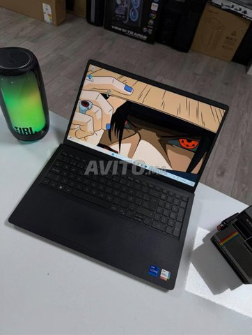 Dell Vostro 3520 Intel core i7-1255u