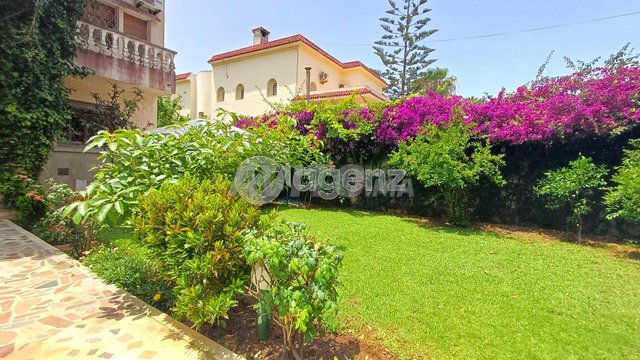 RBA-YO-1082 - فيلا للبيع في حي النهضة