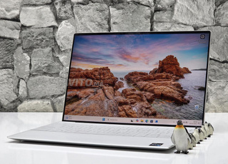 DELL XPS Plus 9320 / i7 الجيل الثالث عشر / شاشة لمس