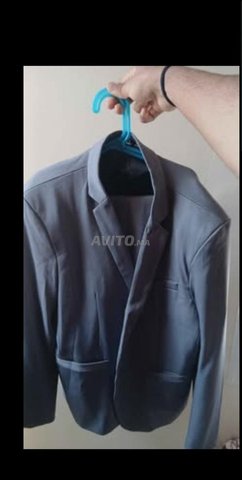 بدلة رجالية taille L