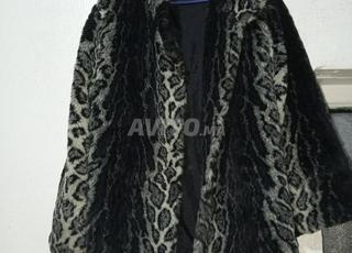 Vêtements d'occasion à vendre à Marrakech