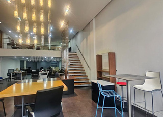 Showroom neuf à vendre – Avenue Tadla, Rabat