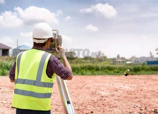 أرض للبيع مطلة على البحر