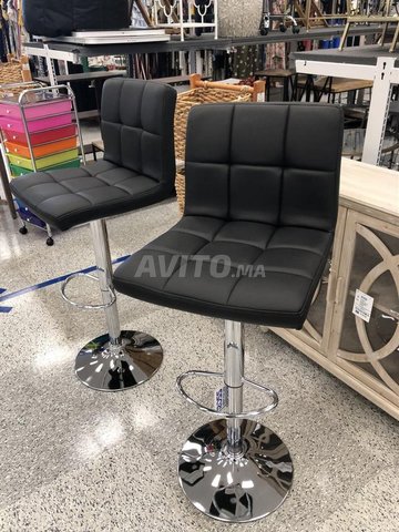 Tabouret / Taborie solide et confortable