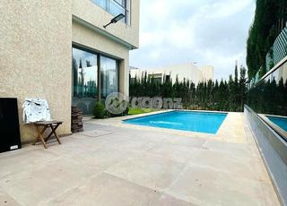 CMN-AC-1920 - فيلا للبيع في كاليفورني