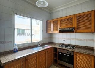 Petit Appart vide 64m2 à Quartier Val Fleury