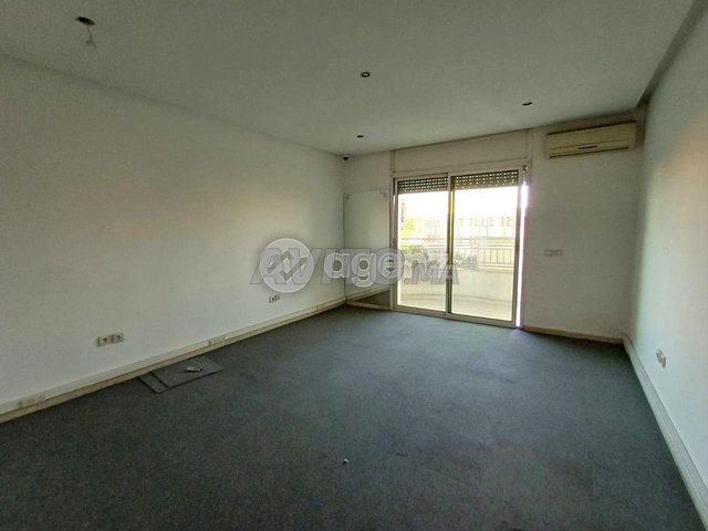 CMN-MA-1862 - Bureau à vendre à Val Fleurie