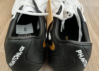 Original Nike codas taille 44