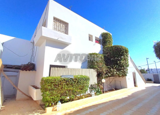 AGA-AG-1011 - Villa à vendre à Cité Suisse