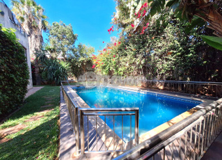 CMN-MA-1740 - Villa à vendre à Polo