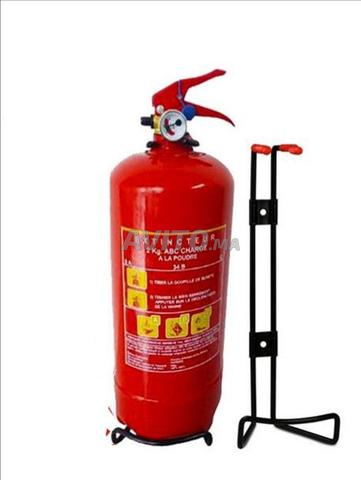 Extincteur à poudre ABC 2 kg rechargeable